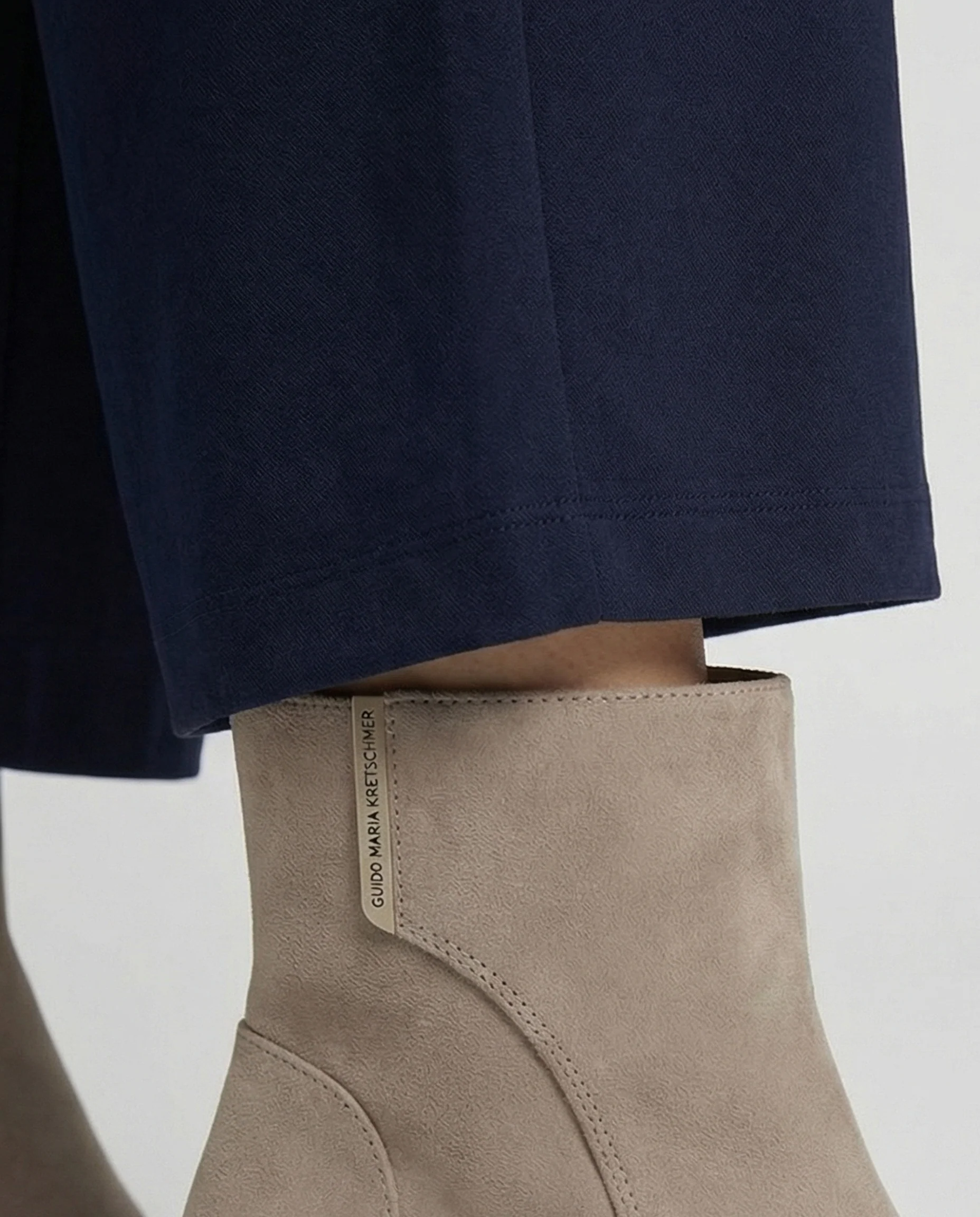 Curvy Hose 'Marou' - Image 6
