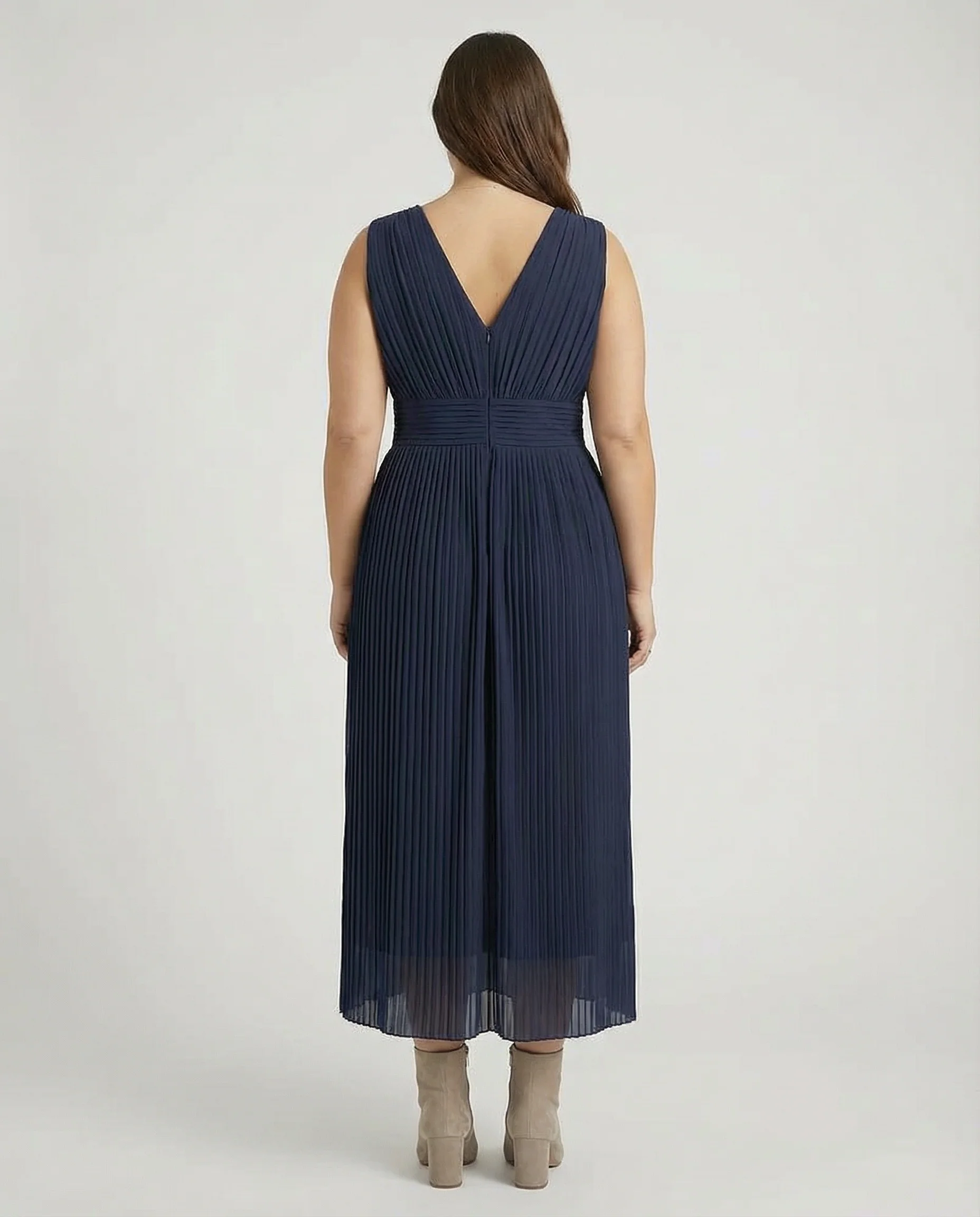 Curvy Kleid 'Linnea' - Image 3