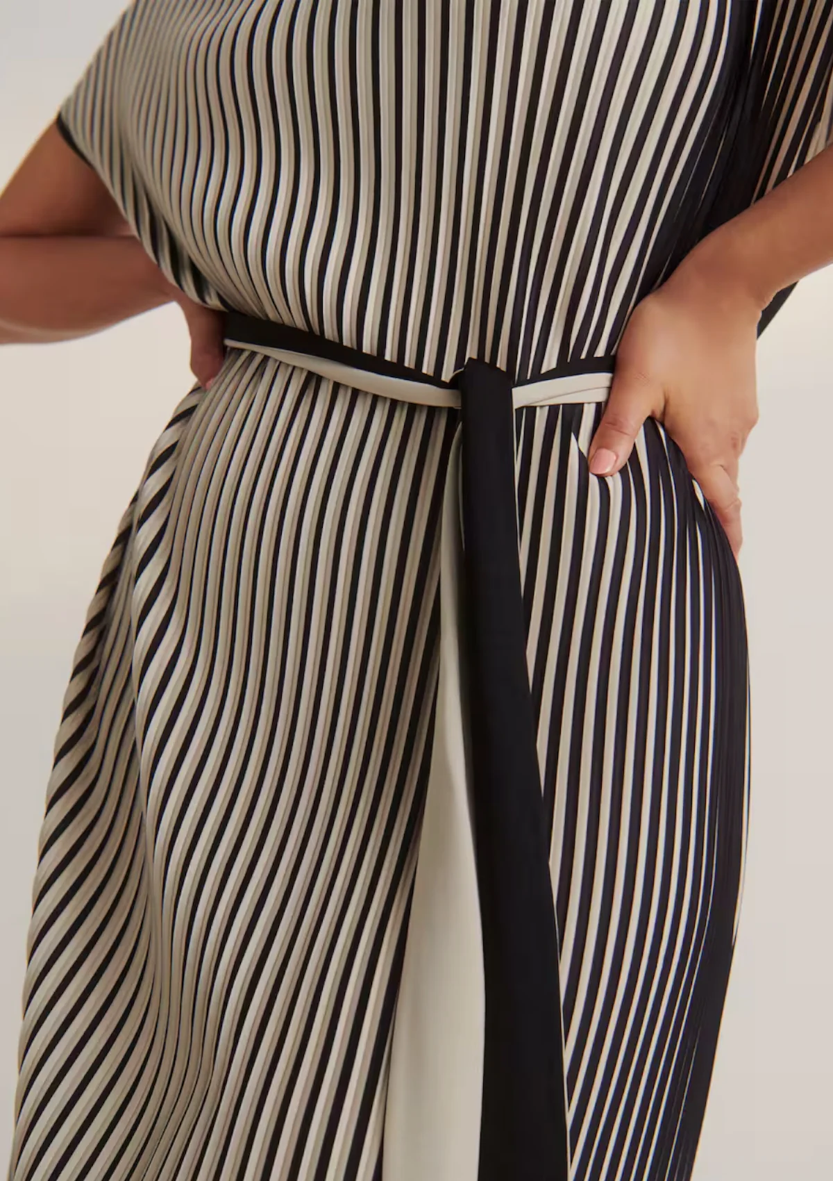 Curvy Kleid 'Lulu' - Image 4