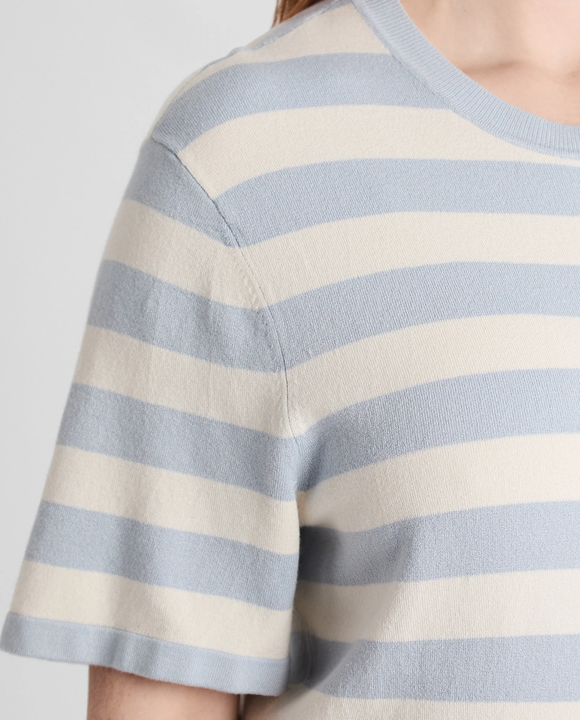 Curvy Shirt 'Maria' - Image 5