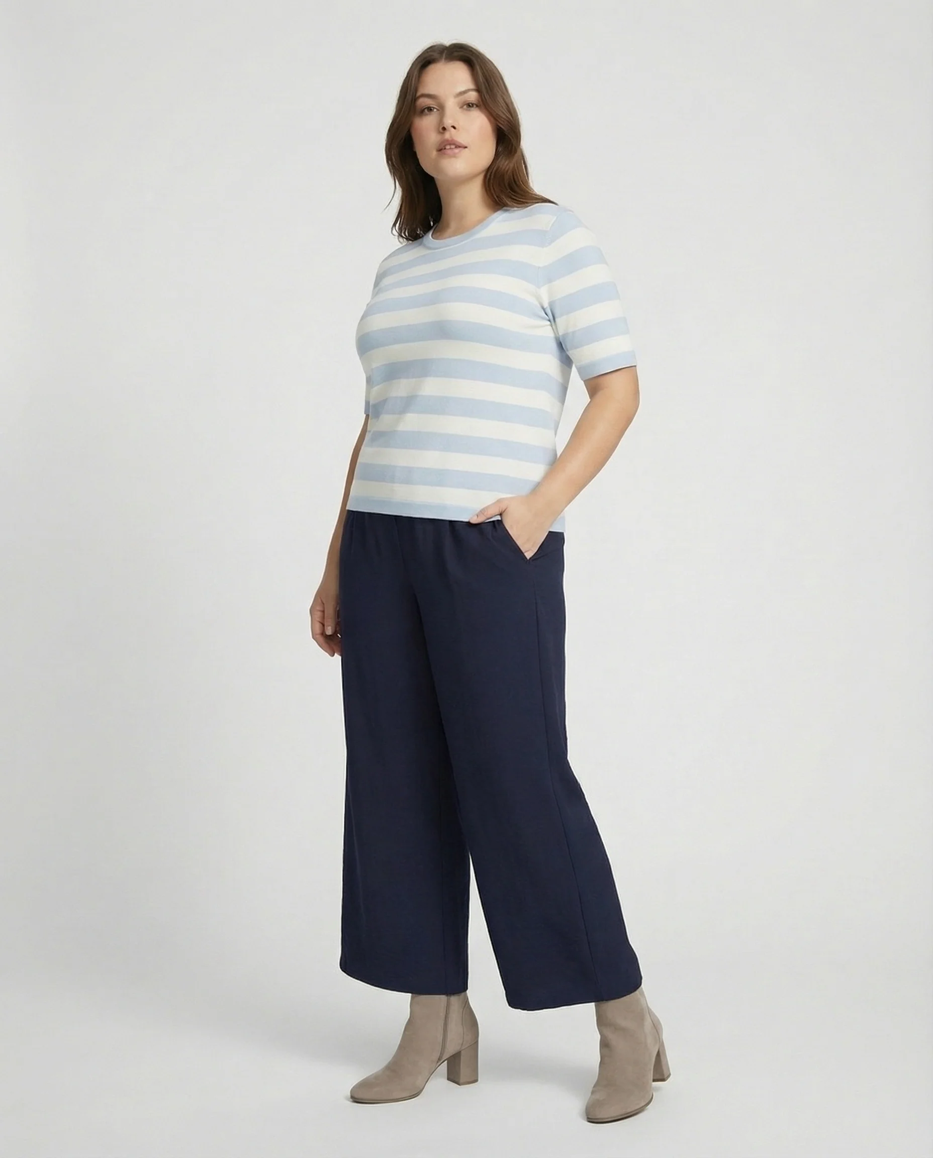 Curvy Shirt 'Maria' - Image 6