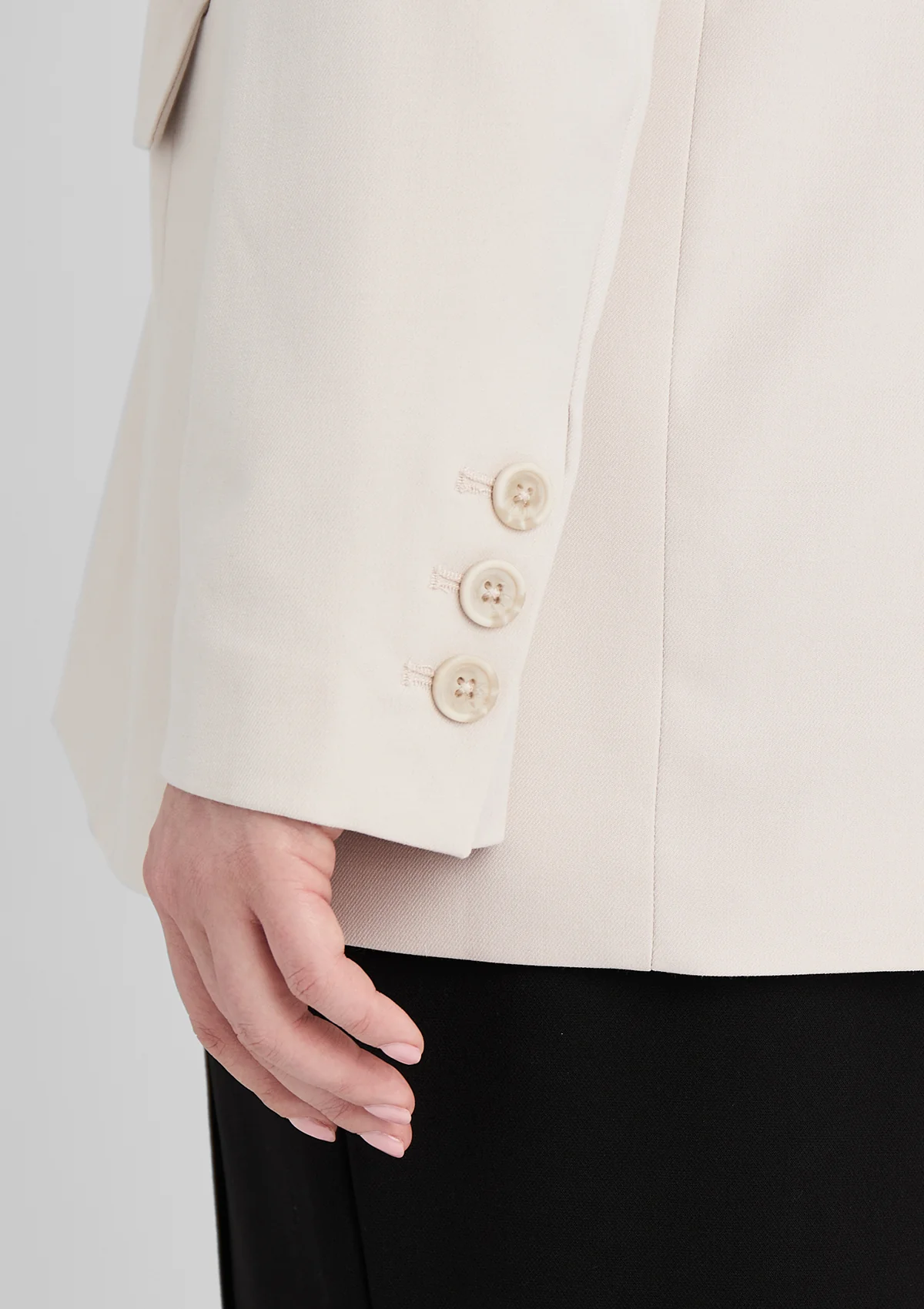 Curvy Blazer 'Giana' - Image 6
