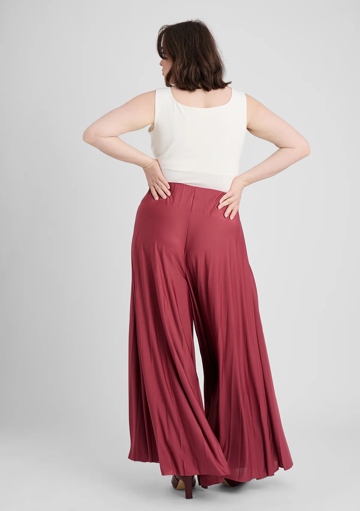 Curvy Hose 'Samantha' - Image 3
